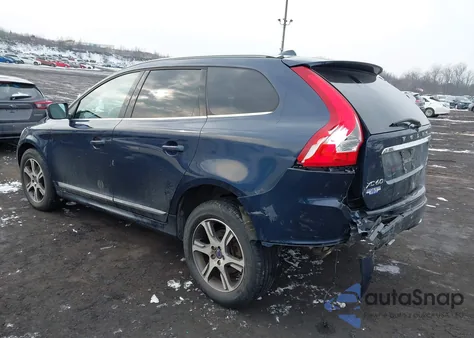 2015 Volvo Xc60 T6 Premier Plus из США, поврежденный, VIN YV4902RC9F2595733